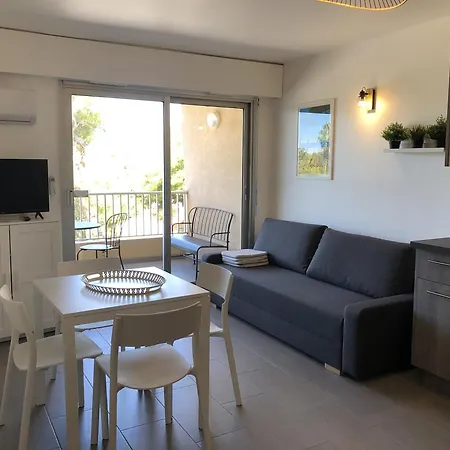 Holidays بيت للعطل Hyères
